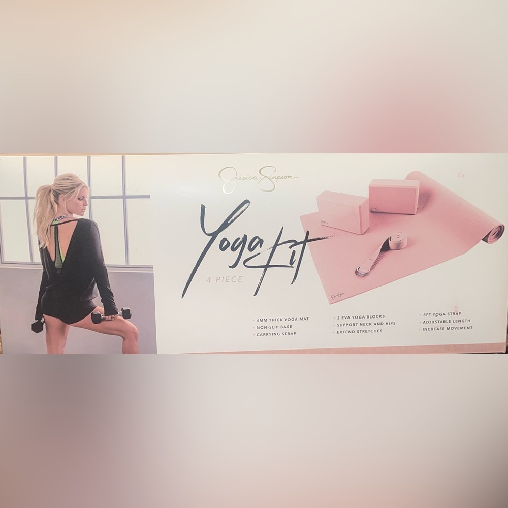 Jessica Simpson Blush Yoga Set - Picture 3 of 6